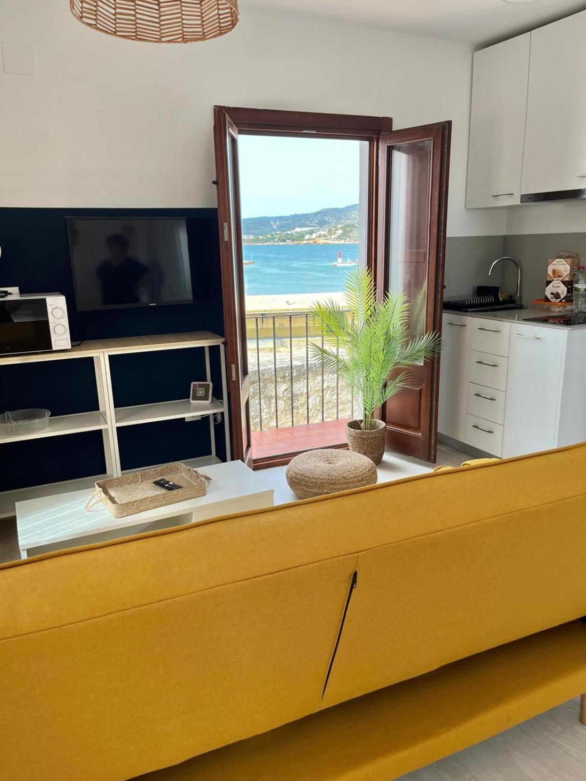 Apartamento En El Castillo De Peniscolaアパートメント エクステリア 写真